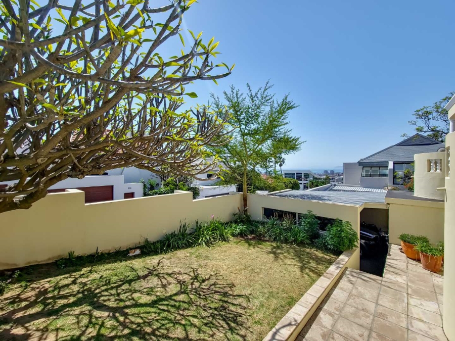 3 Bedroom Property for Sale in Fresnaye Western Cape